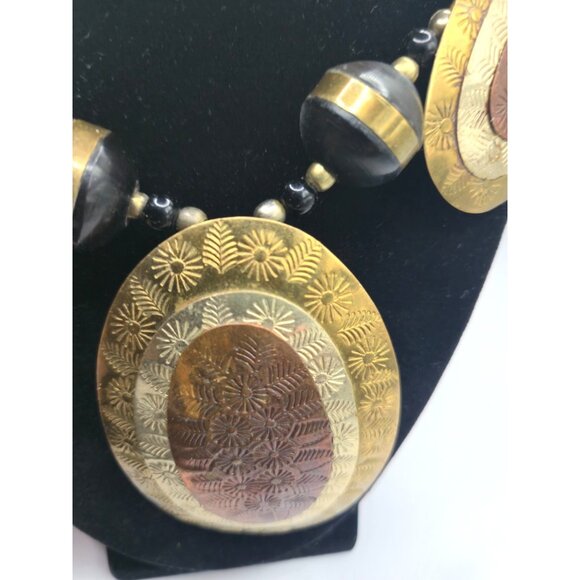 Vintage 107g Hammered Brass Copper Onyx Necklace 26" Statement Boho Tribal - Picture 7 of 8